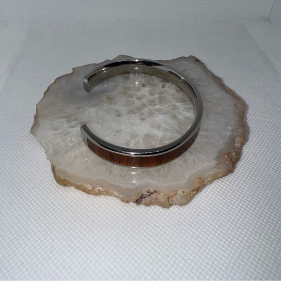 WOOD INLAY STAINLESS STEEL CUFF Bracelet, marked BI. - Picture 3 of 7